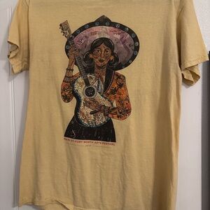 Gildan Yellow T-Shirt with Artistic Print